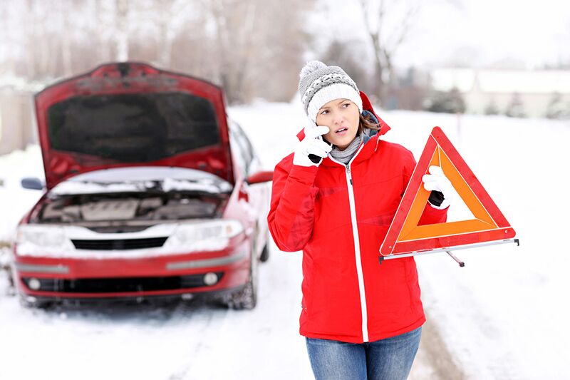 Essential Items for Your Winter Car Kit